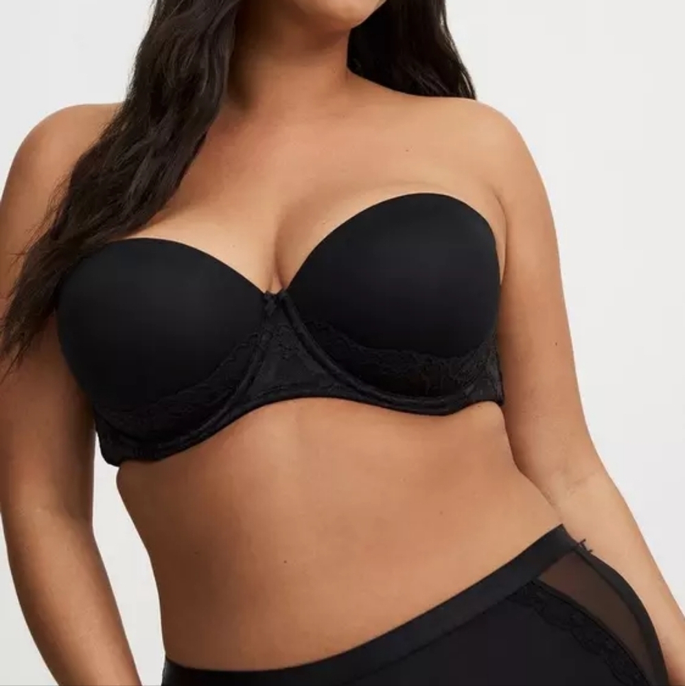 Torrid Bombshell Everyday Strapless Convertible B… - image 2